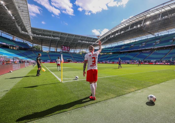 Milan đấu Với Lazio